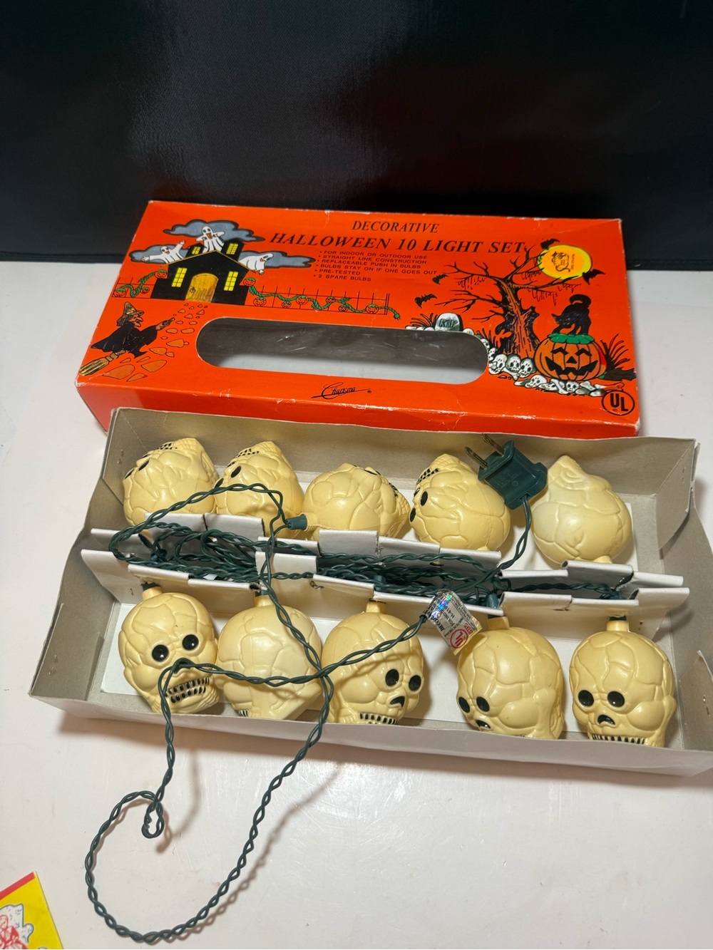 Vintage Blow Mold Halloween Skull Light Set Skull String Lights